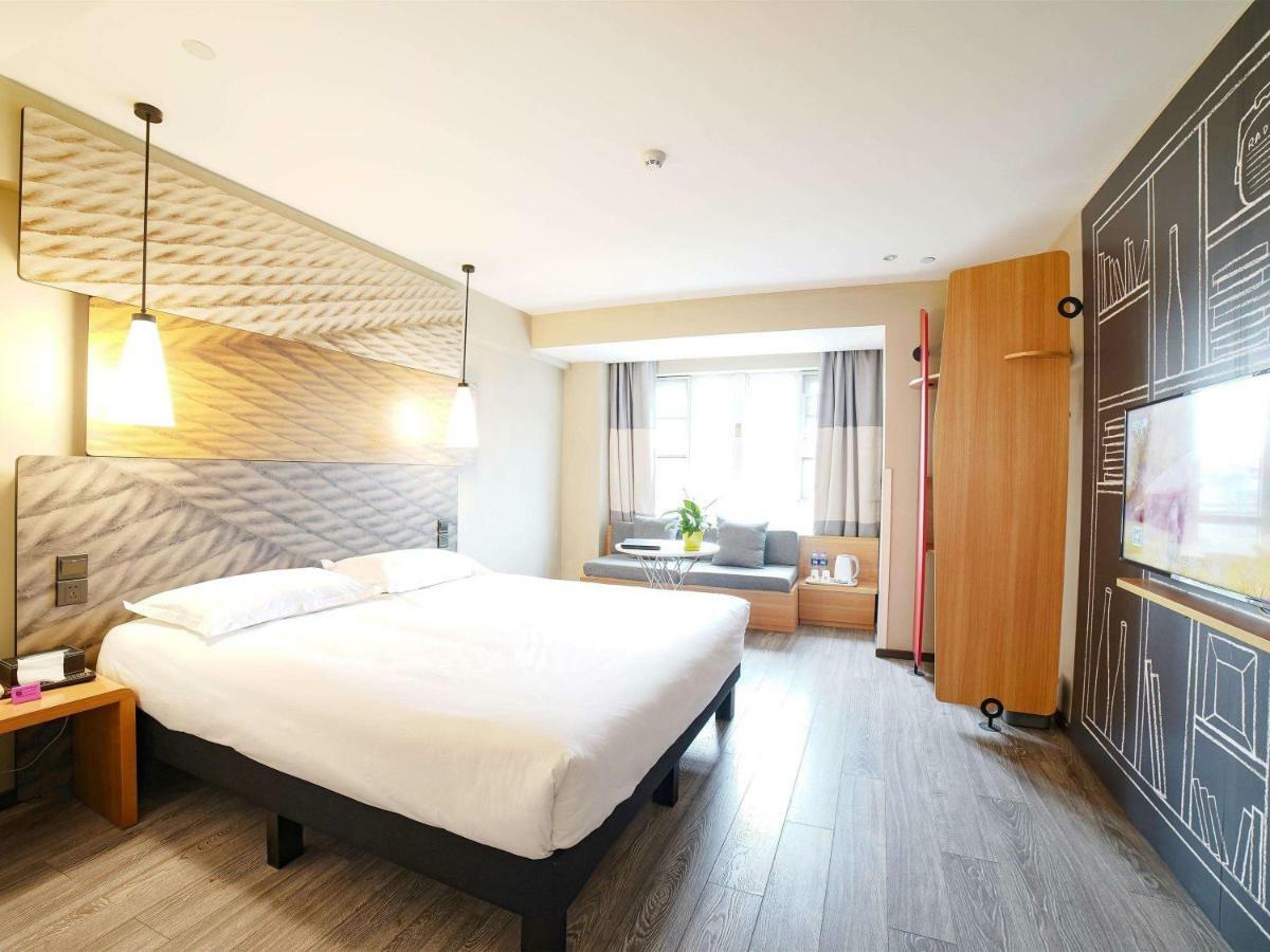 Ibis Chengdu West Jingcui Road Hotel Exterior photo